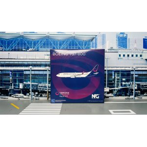 China United Airlines 中国联合航空 Boeing 737-800 B-7372  NG58226 NGmodels 1:400