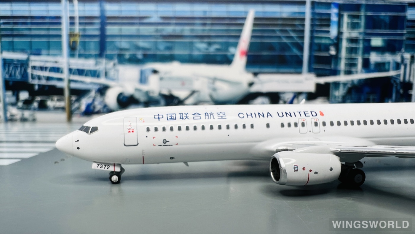 NGmodels 1:400 NG58226 China United Airlines 中国联合航空 Boeing 737-800 B-7372