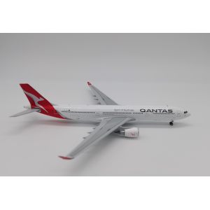 Qantas 澳洲航空 Airbus A330-300 VH-QPH  GJQFA2161 Geminijets 1:400