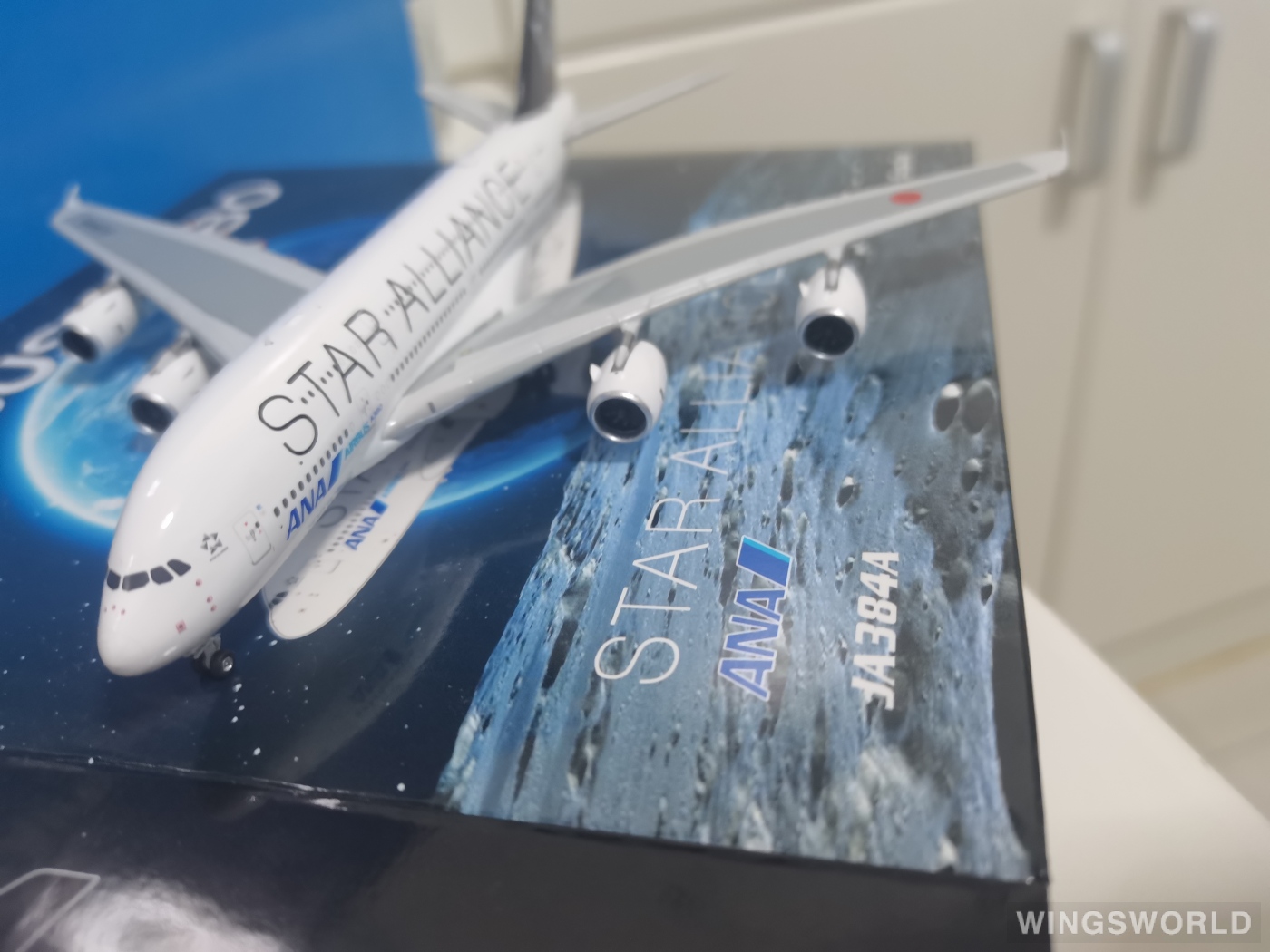 Phoenix 1:400 PH04468 ANA 全日空 Airbus A380-800 JA384A