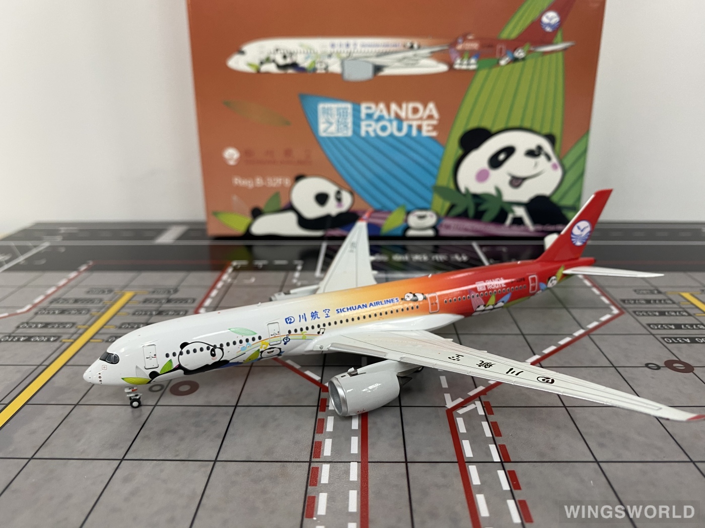 NGmodels 1:400 NG39066 Sichuan Airlines 四川航空 Airbus A350-900 B-32F8