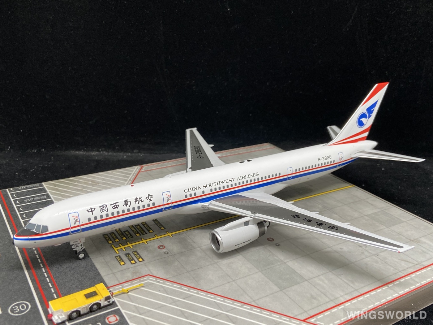 NGmodels 1:200 NG42023 China Southwest Airlines 中国西南航空 Boeing 757-200 B-2820