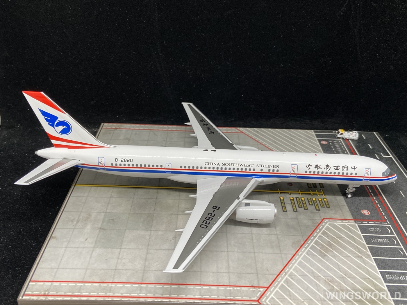 NGmodels 1:200 NG42023 China Southwest Airlines 中国西南航空 Boeing 757-200 B-2820
