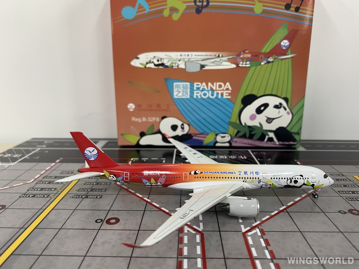 NGmodels 1:400 NG39066 Sichuan Airlines 四川航空 Airbus A350-900 B-32F8