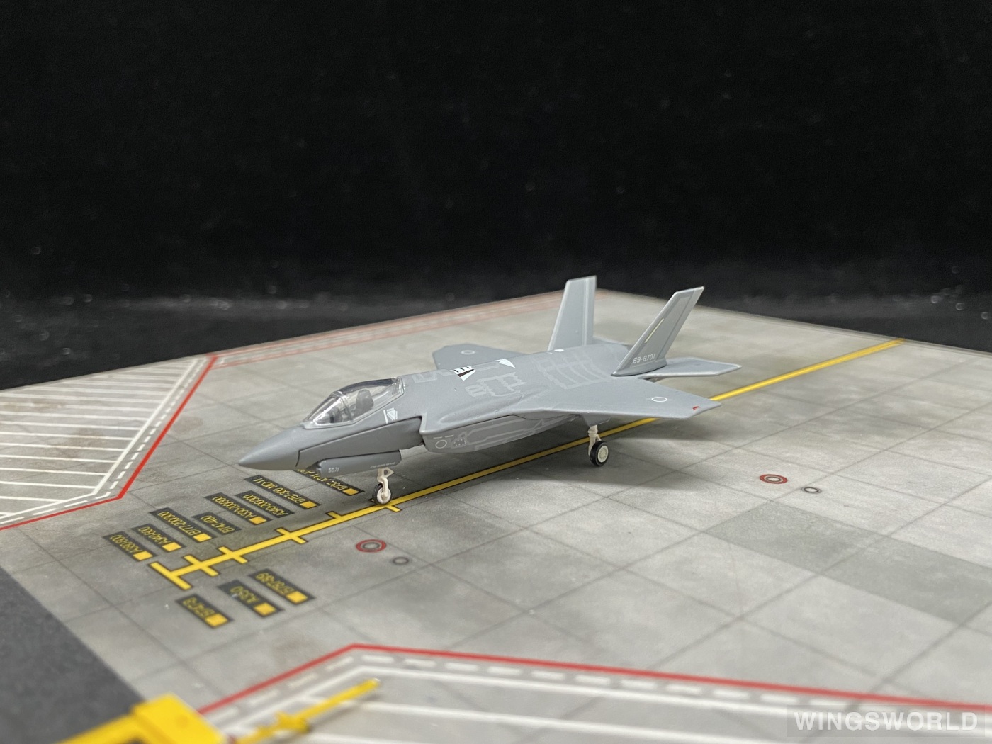 Herpa 1:200 558426 JASDF 日本航空自卫队 Lockheed Martin F-35 69-8701