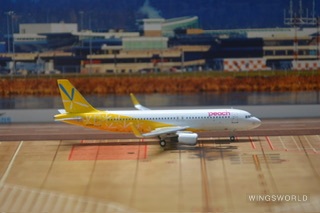 Pandamodel 1:400 202110 Vanilla Air 香草航空 Airbus A320 JA08VA