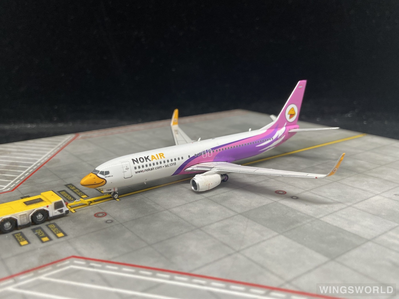 Phoenix 1:400 PH10926 Nok Air 皇雀航空 Boeing 737-800 HS-DBM