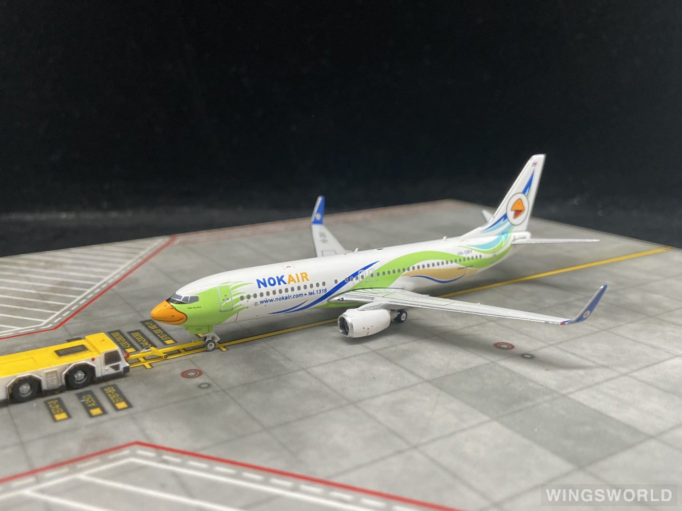 Phoenix 1:400 PH11303 Nok Air 皇雀航空 Boeing 737-800 HS-DBV