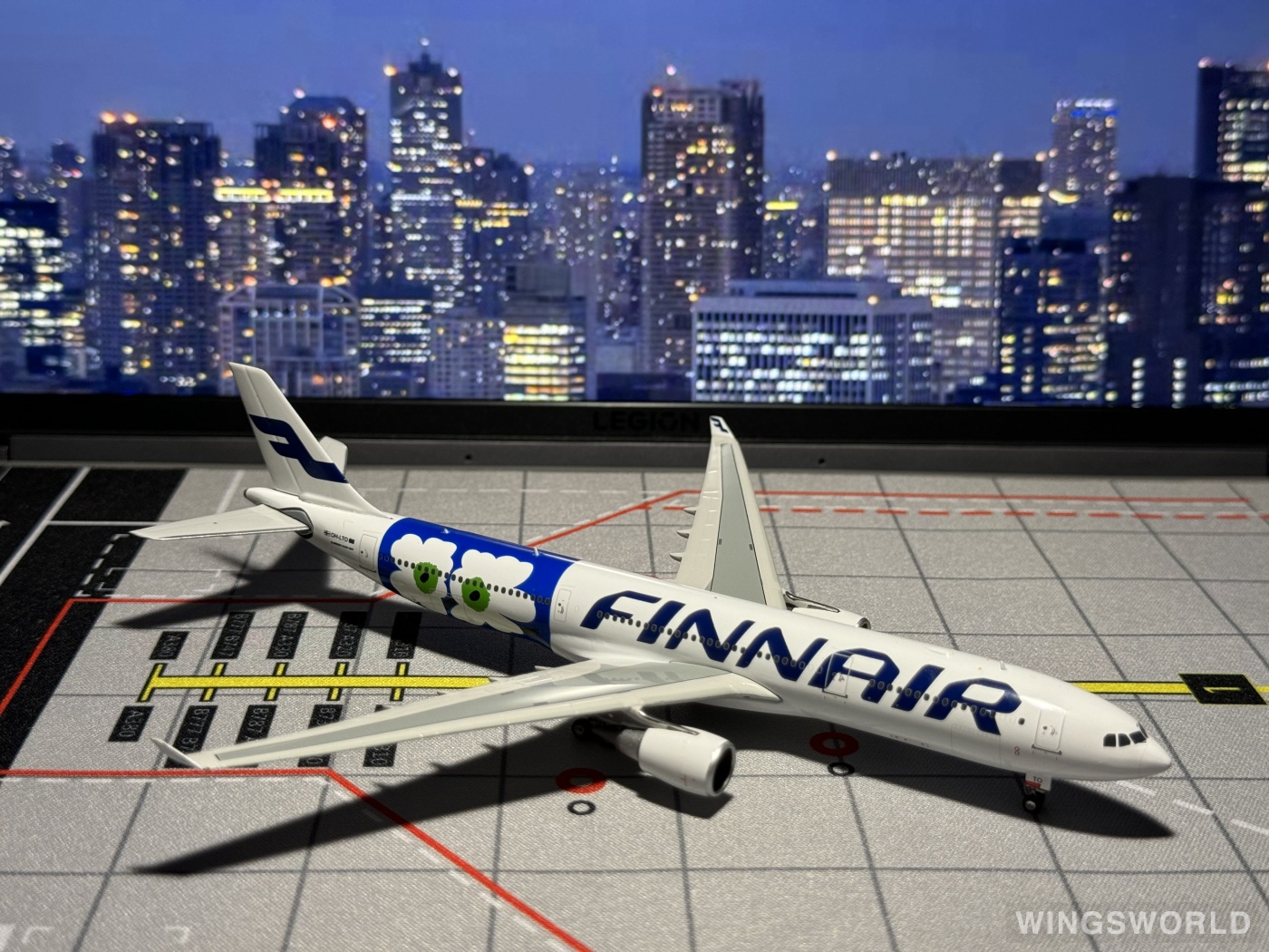 Phoenix 1:400 PH11069 Finnair 芬兰航空 Airbus A330-300 OH-LTO