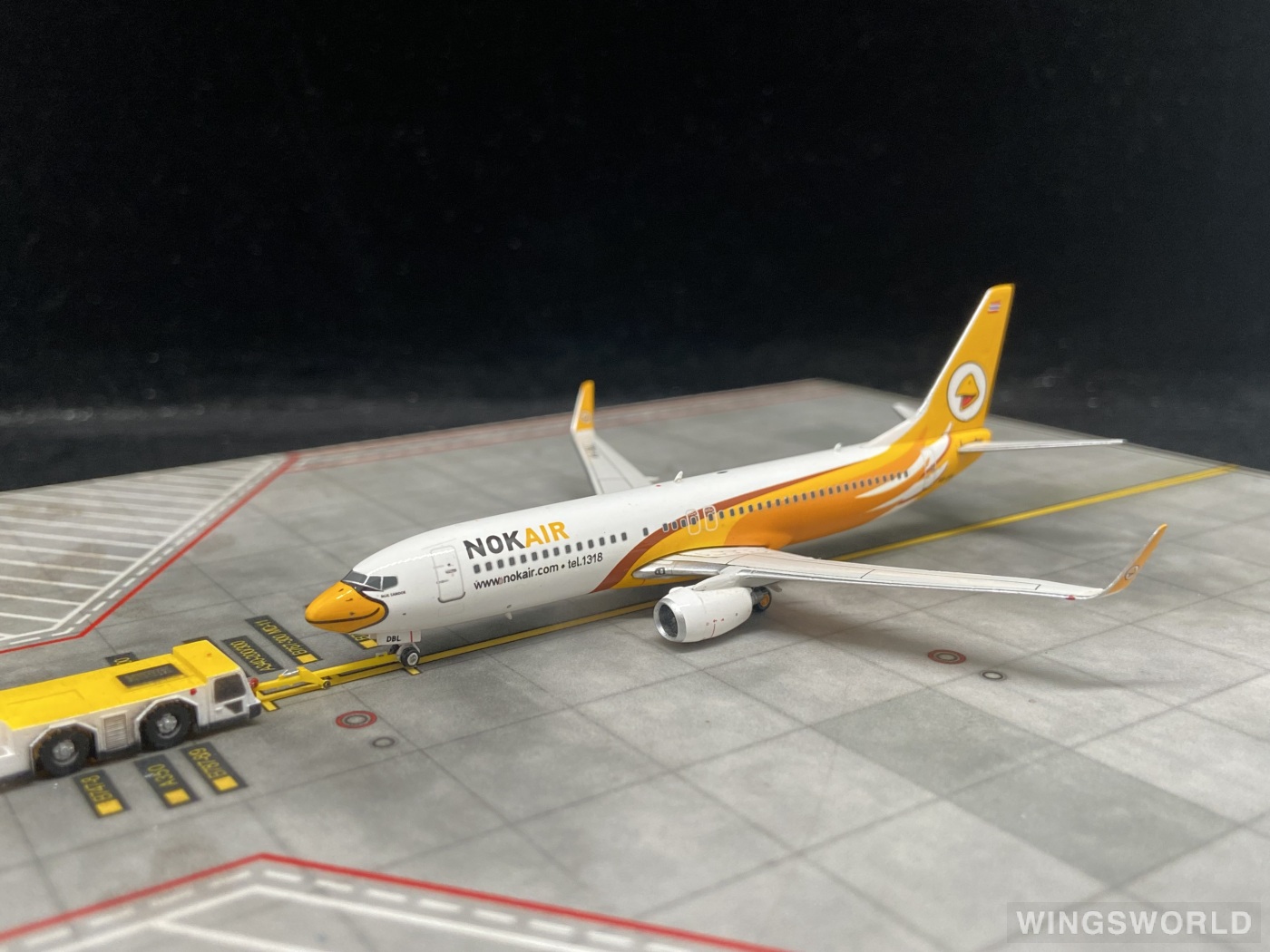 Phoenix 1:400 PH10925 Nok Air 皇雀航空 Boeing 737-800 HS-DBL
