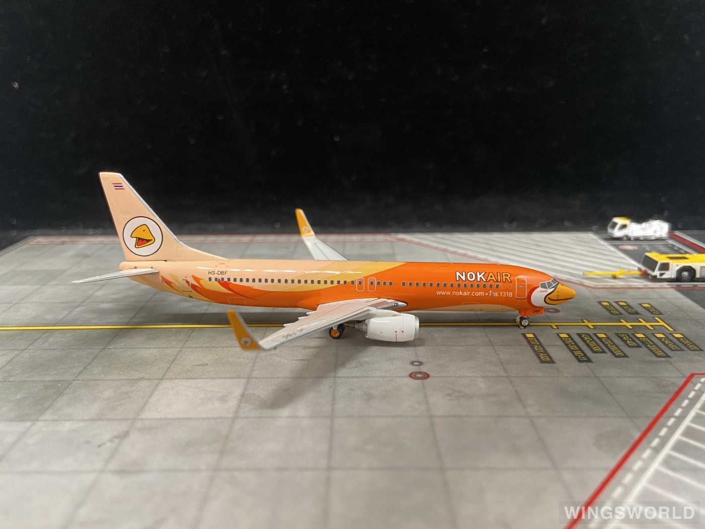 Phoenix 1:400 PH10729 Nok Air 皇雀航空 Boeing 737-800 HS-DBF