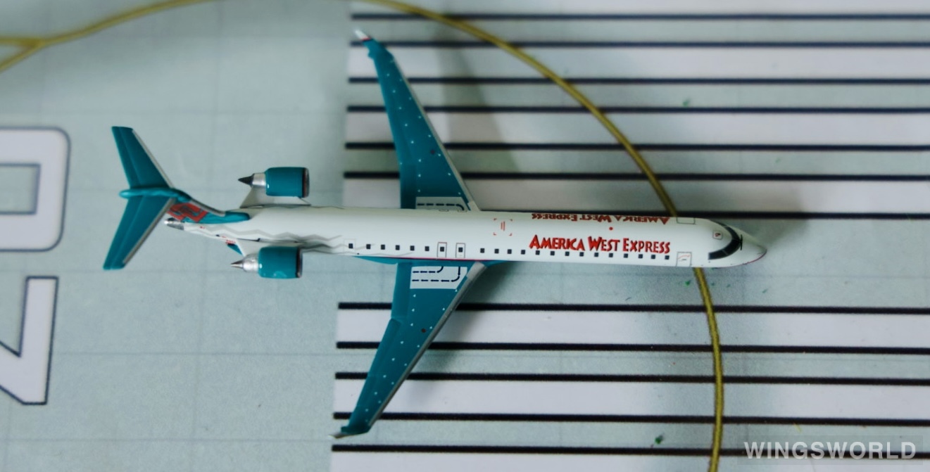 Geminijets 1:400 GJAWE725 America West Airlines 美西航空 Bombardier CRJ900 N922FJ