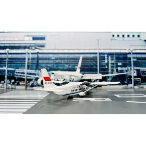 CAAC 中国民航 Short 360 B-3601  P-200-B-3601 Patriot 1:200