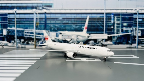 Japan Airlines 日本航空 Boeing 767-300ER JA653J  PH04582 Phoenix 1:400