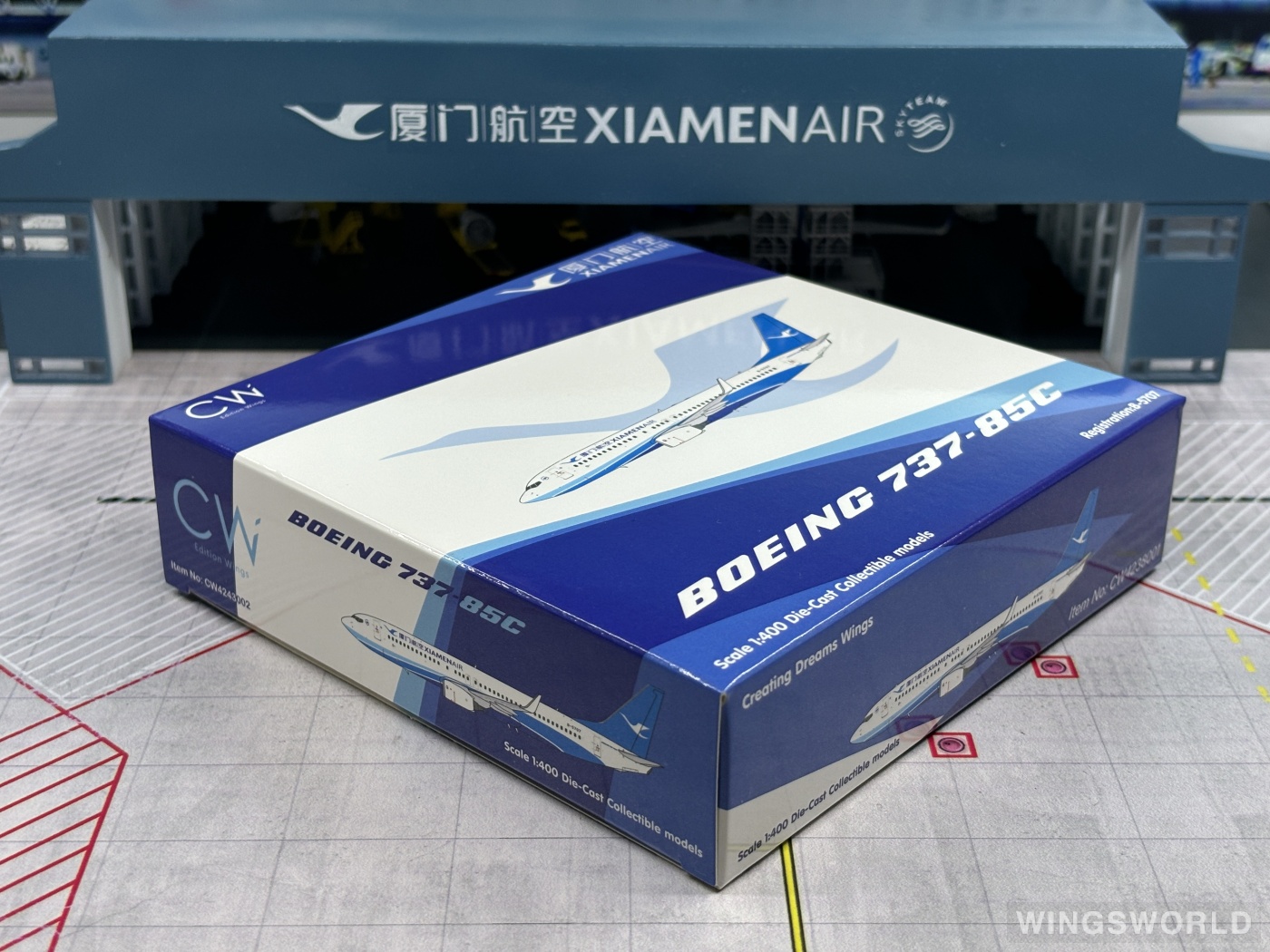 Creating Dreams Wings 1:400 CW24002 XiamenAir 厦门航空 Boeing 737-800 B-5707