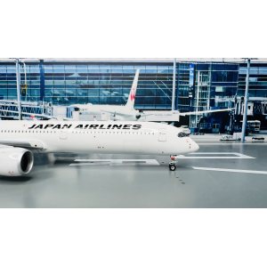 Japan Airlines 日本航空 Airbus A350-1000 JA01WJ  PH04580 Phoenix 1:400