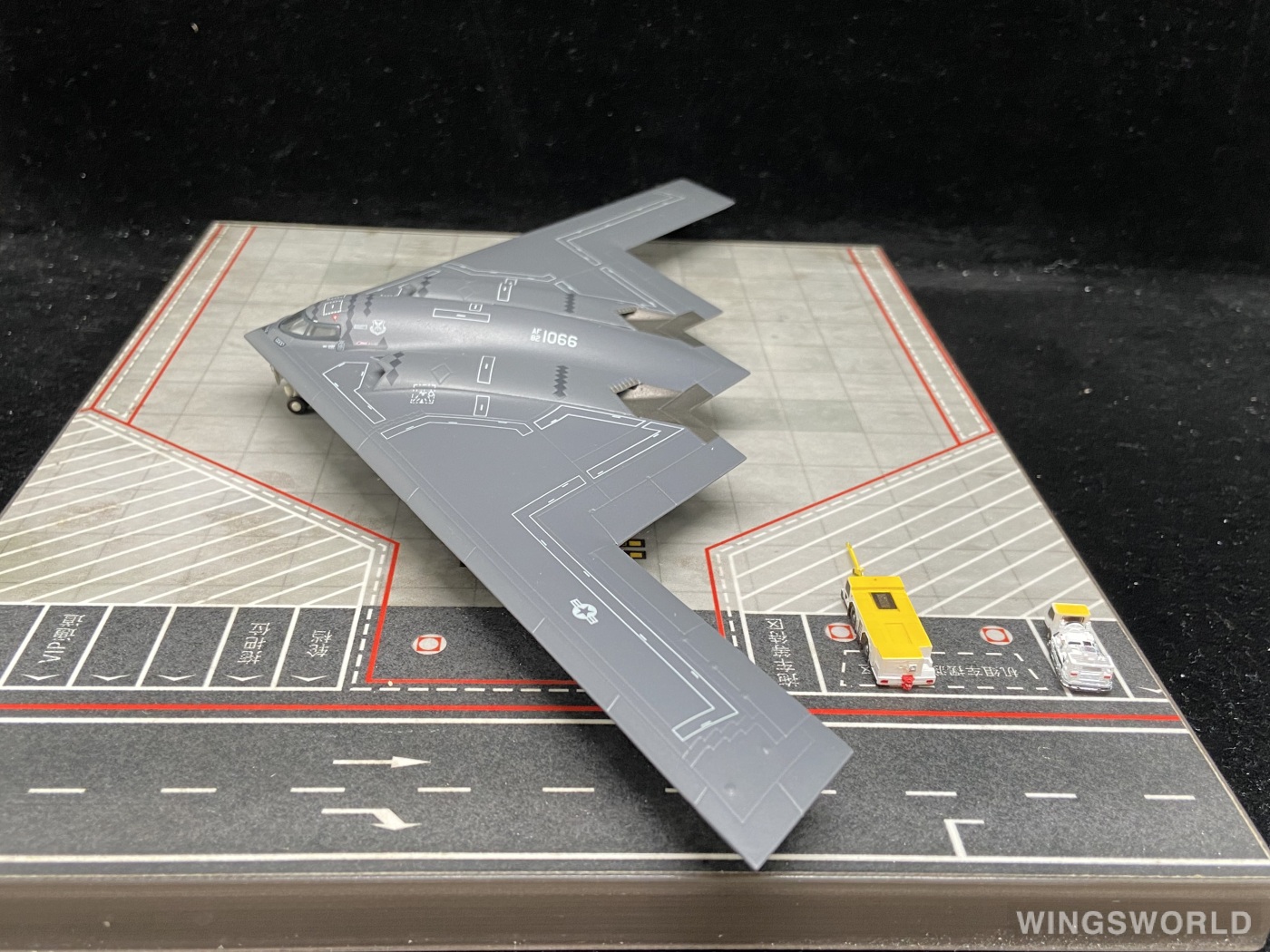 パリコレクション 1:200 Herpa Northrop 82-1066 美国空军558648 USAF B-2 Grumman 洋画・外国映画