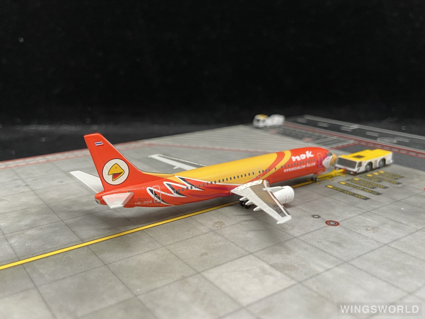 Phoenix 1:400 PH10221 Nok Air 皇雀航空 Boeing 737-400 HS-DDK