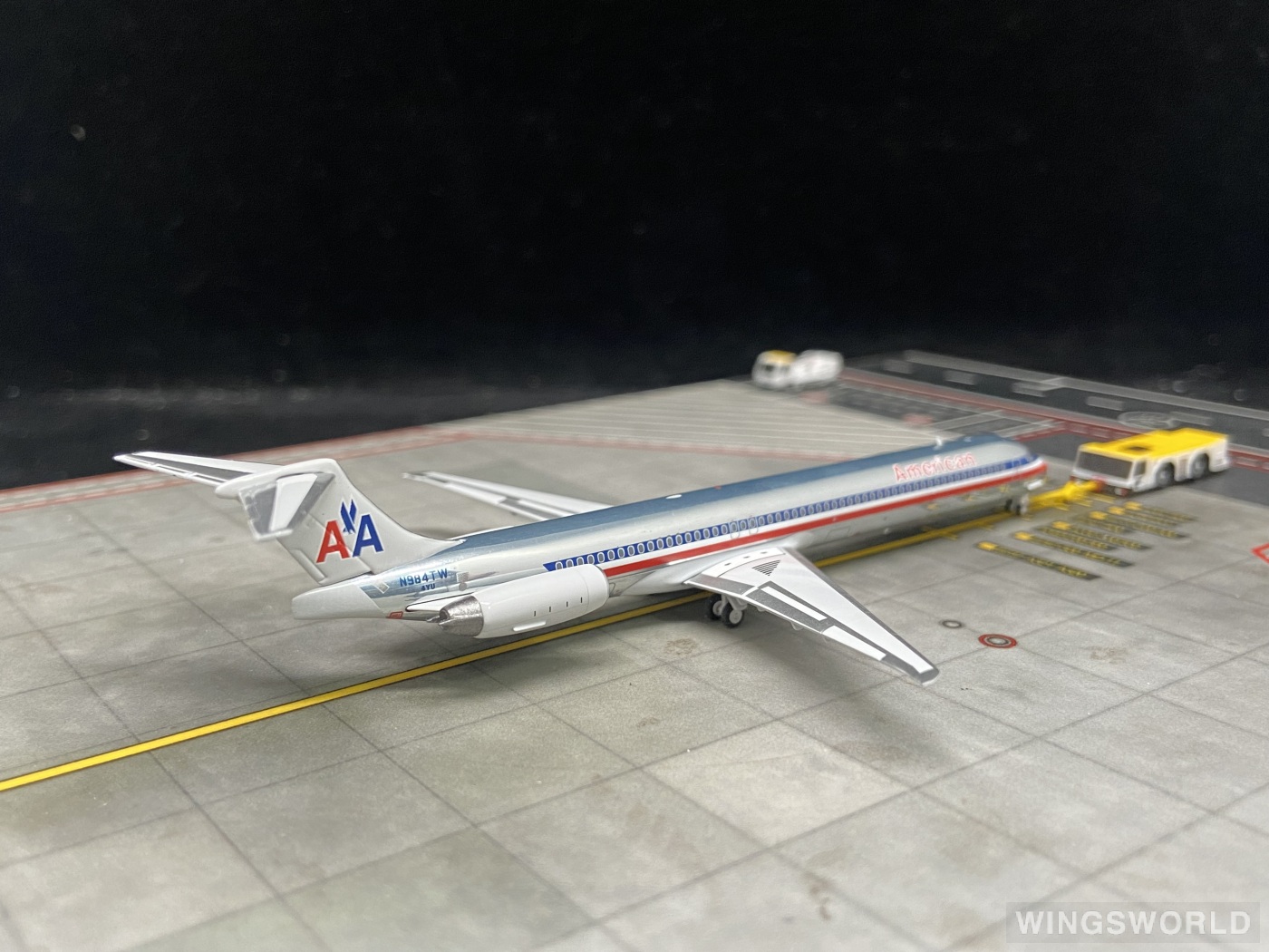 NGmodels 1:400 NG83003 American Airlines 美国航空 McDonnell Douglas MD-83 N984TW