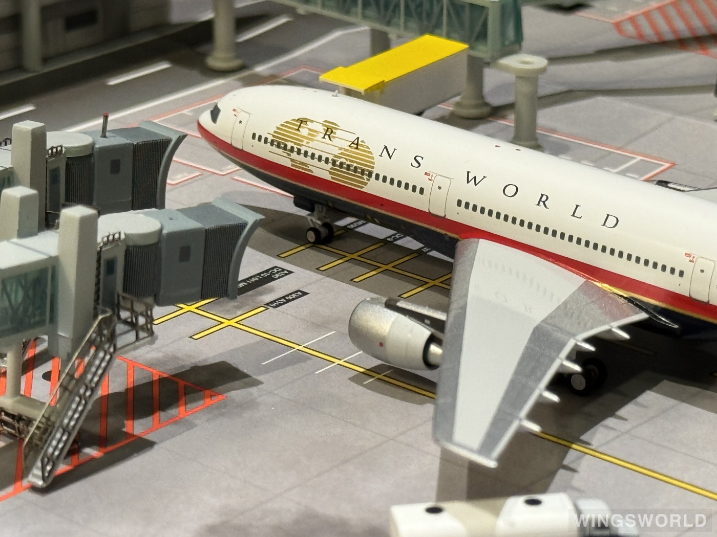 NGmodels 1:400 NG32011 TWA 环球航空 Lockheed L-1011 TriStar N31029