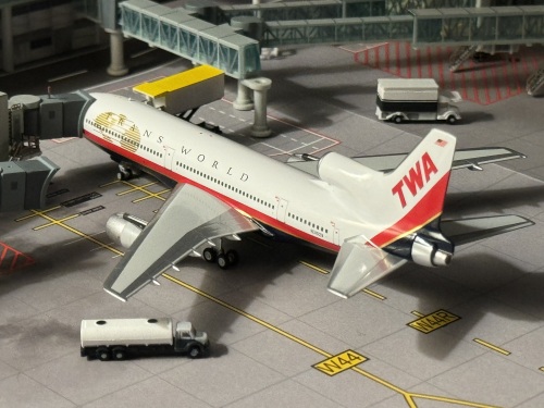 TWA 环球航空 Lockheed L-1011 TriStar N31029 NG32011 NGmodels 1:400