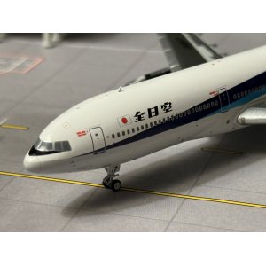 ANA 全日空 Lockheed L-1011 TriStar JA8517  NG31030 NGmodels 1:400