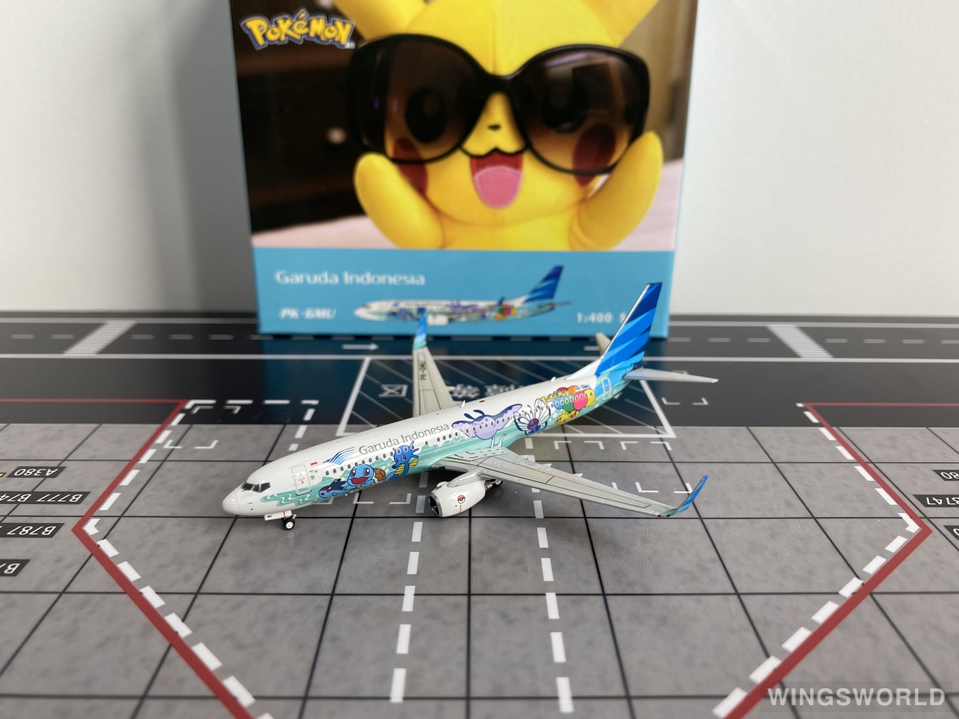 Phoenix 1:400 PH04581 Garuda Indonesia 印度尼西亚鹰航 Boeing 737-800 PK-GMU