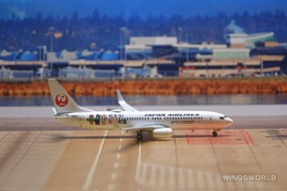 Phoenix 1:400 PH04466 Japan Airlines 日本航空 Boeing 737-800 JA337J