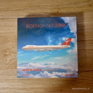 Phoenix 1:400 PH04377 Qantas 澳洲航空 Boeing 747-200 VH-EBA