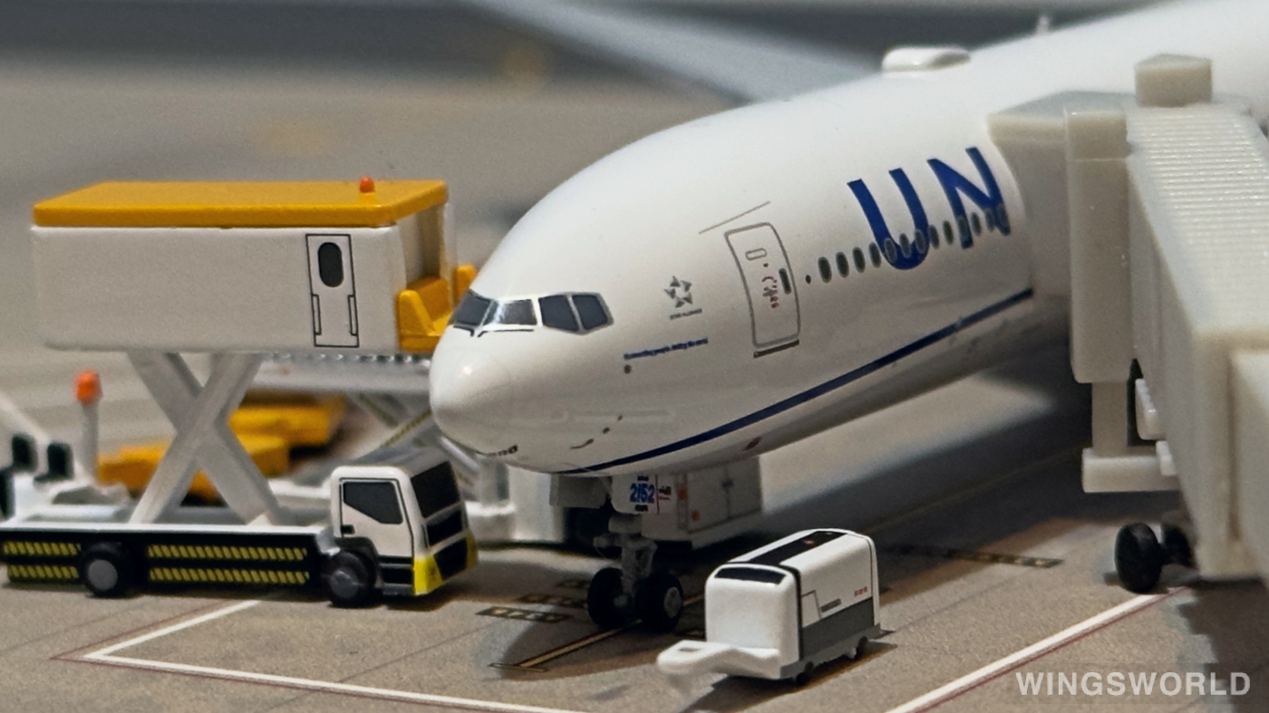 NGmodels 1:400 NG73008 United Airlines 美国联合航空 Boeing 777-300ER N2352U