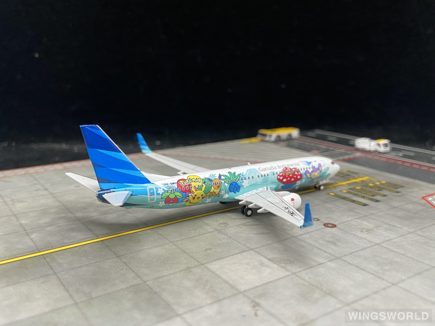 Phoenix 1:400 PH04581 Garuda Indonesia 印度尼西亚鹰航 Boeing 737-800 PK-GMU