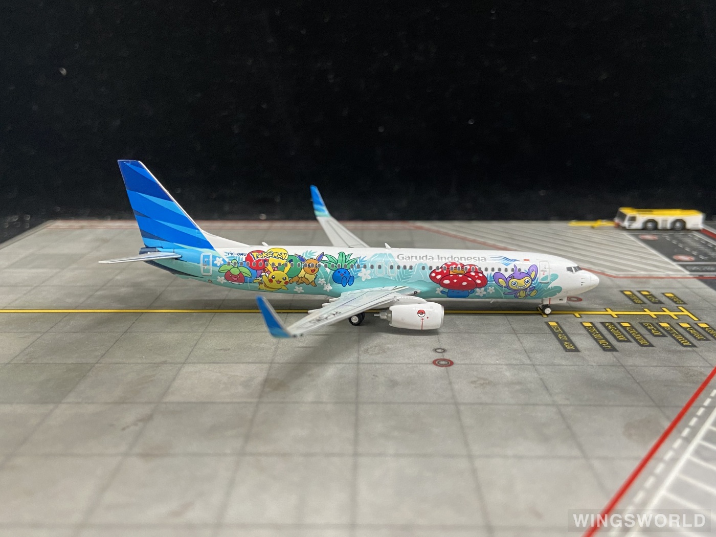 Phoenix 1:400 PH04581 Garuda Indonesia 印度尼西亚鹰航 Boeing 737-800 PK-GMU