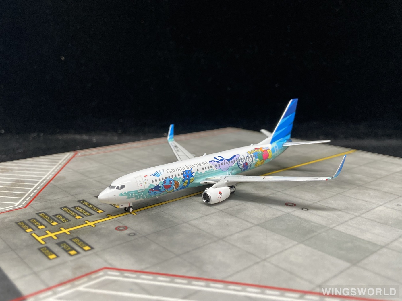 Phoenix 1:400 PH04581 Garuda Indonesia 印度尼西亚鹰航 Boeing 737-800 PK-GMU