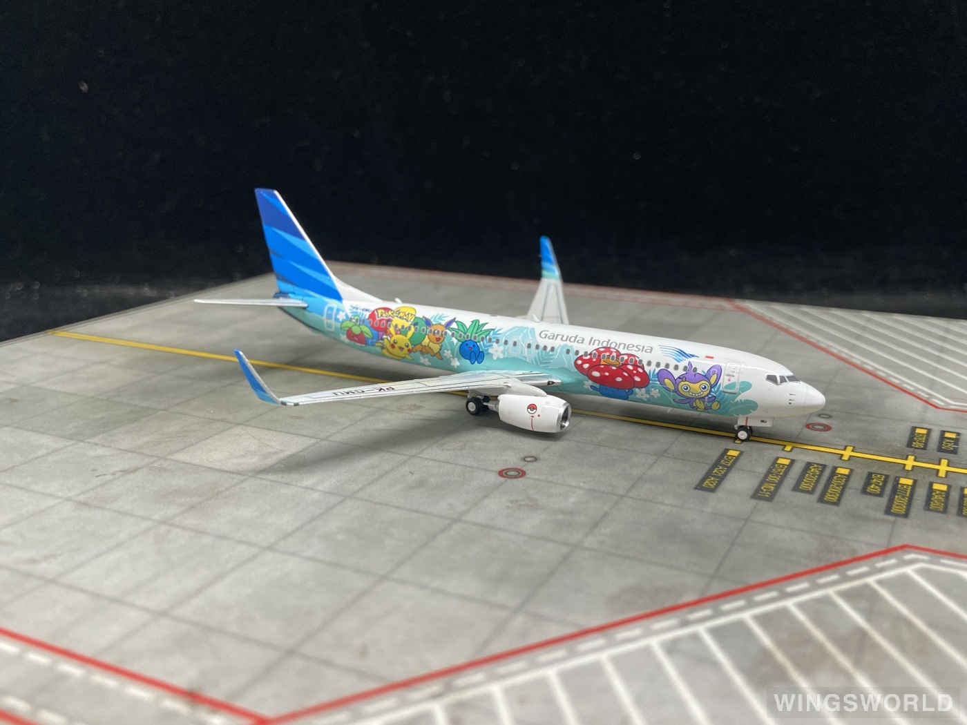 Phoenix 1:400 PH04581 Garuda Indonesia 印度尼西亚鹰航 Boeing 737-800 PK-GMU