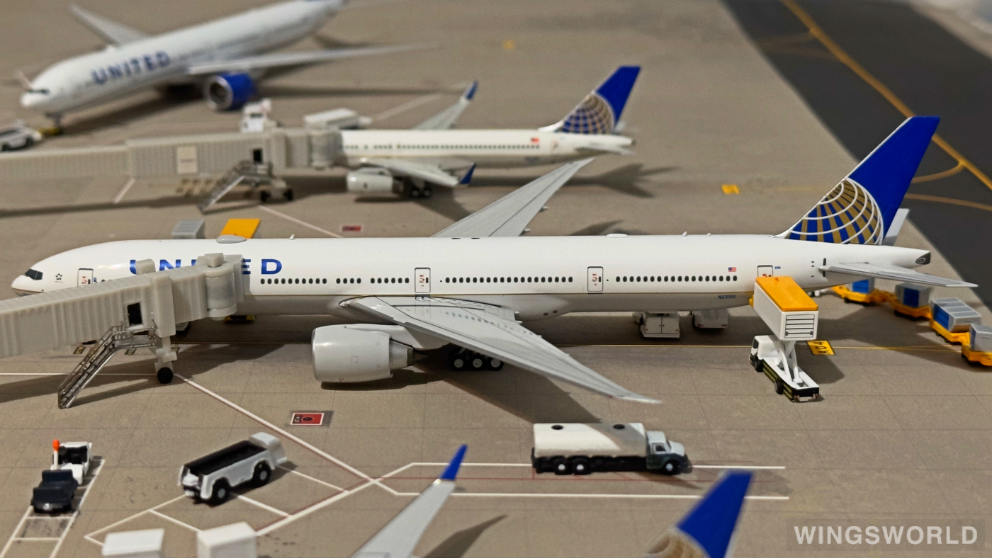 NGmodels 1:400 NG 73006 United Airlines 美国联合航空 Boeing 777-300ER N2331U