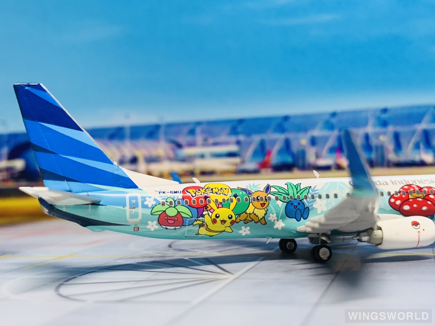 Phoenix 1:400 PH04581 Garuda Indonesia 印度尼西亚鹰航 Boeing 737-800 PK-GMU
