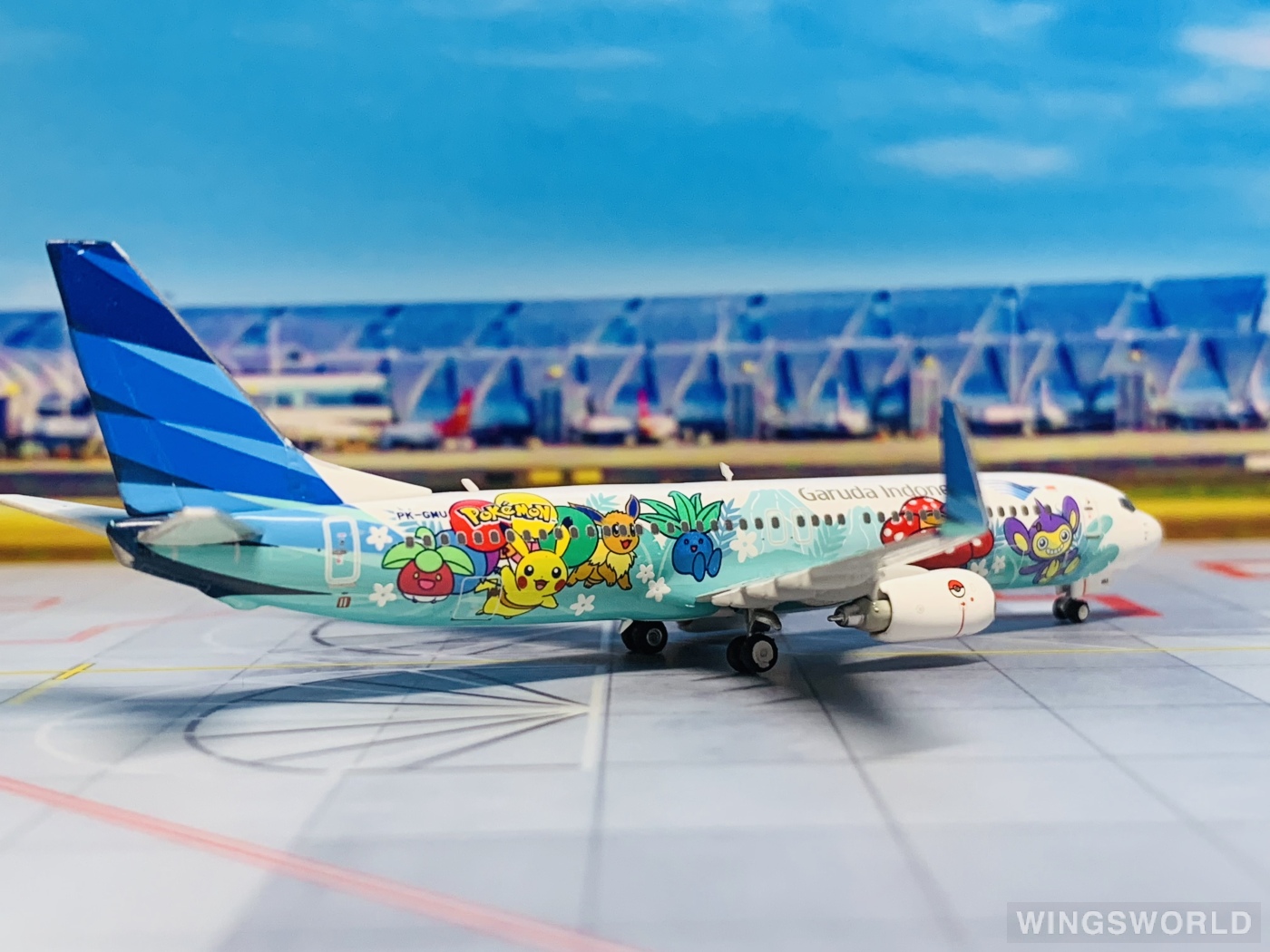 Phoenix 1:400 PH04581 Garuda Indonesia 印度尼西亚鹰航 Boeing 737-800 PK-GMU