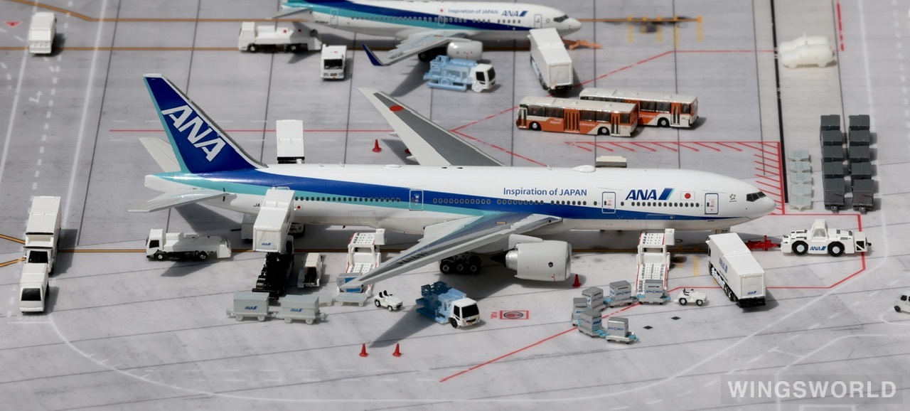 Phoenix 1:400 PH04411 ANA 全日空 Boeing 777-200ER JA717A