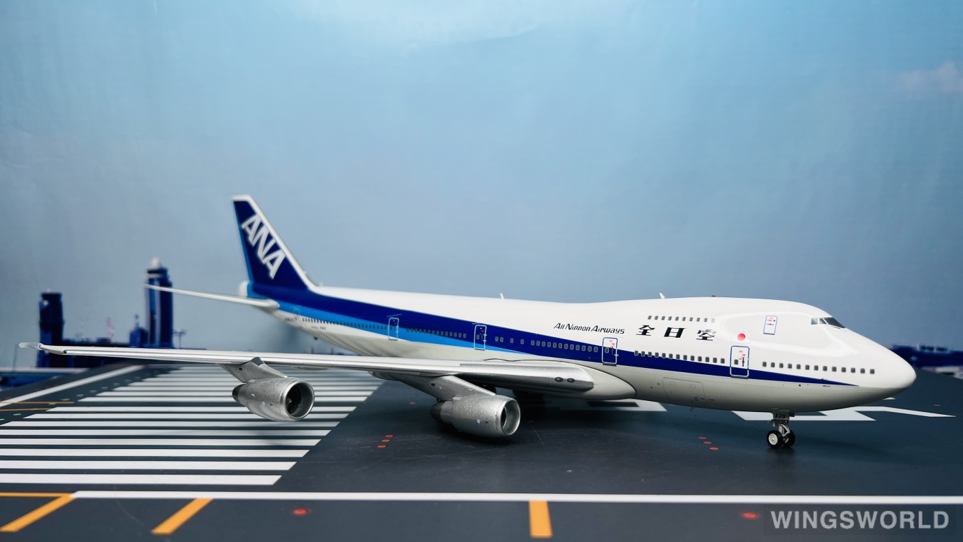 SQ Wings 1:200 ANA All Nippon Air Boeing B747-400 Diecast