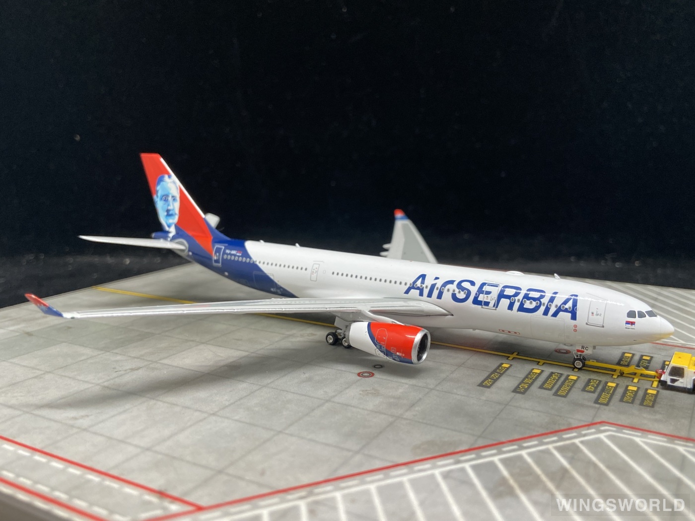 Phoenix 1:400 PH11894 Air Serbia 塞尔维亚航空 Airbus A330-200 YU-ARC