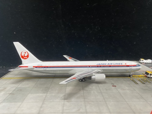 Phoenix 1:400 Boeing 767-300ER Japan Airlines 日本航空