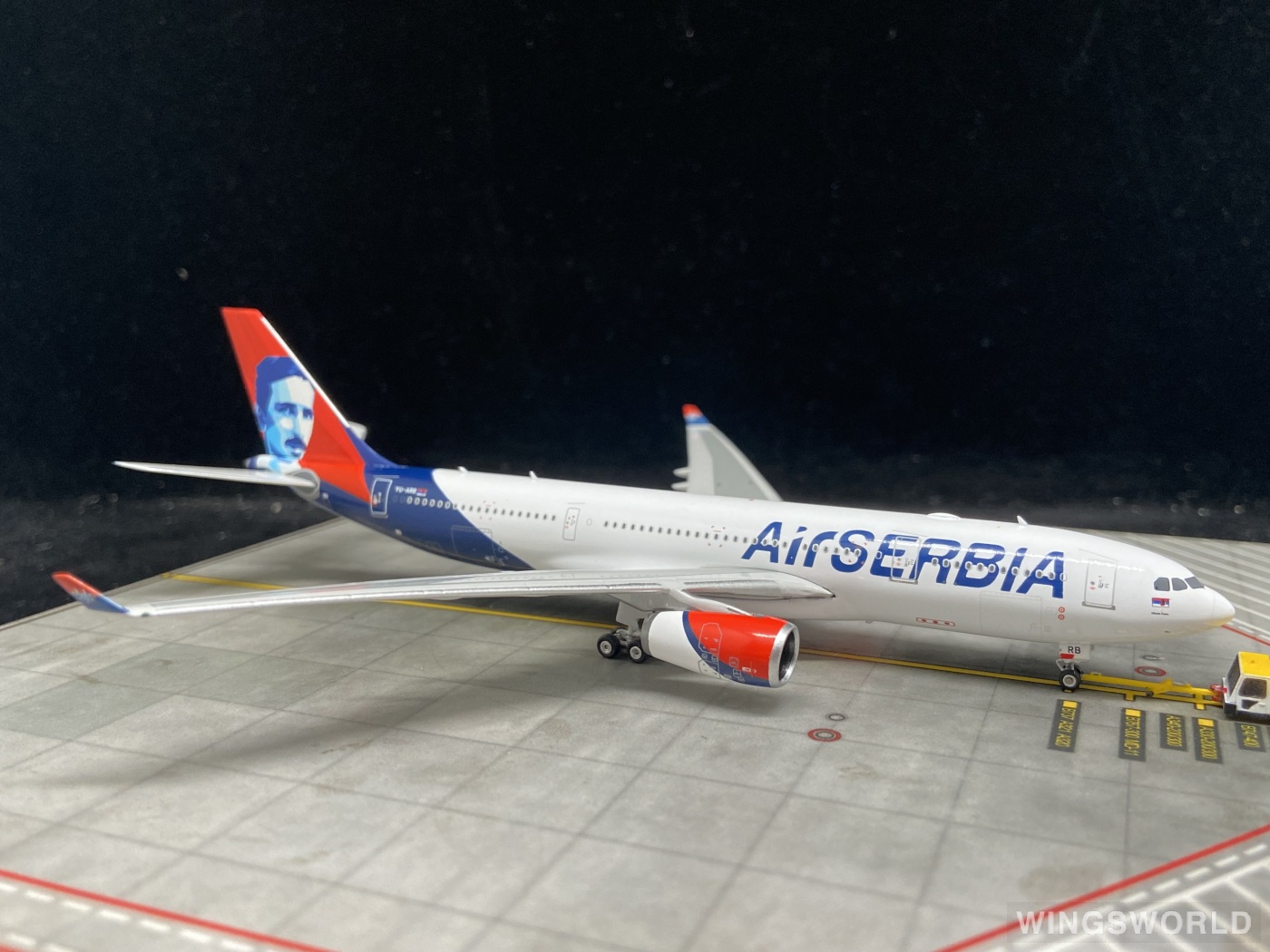 Phoenix 1:400 PH11893 Air Serbia 塞尔维亚航空 Airbus A330-200 YU-ARB