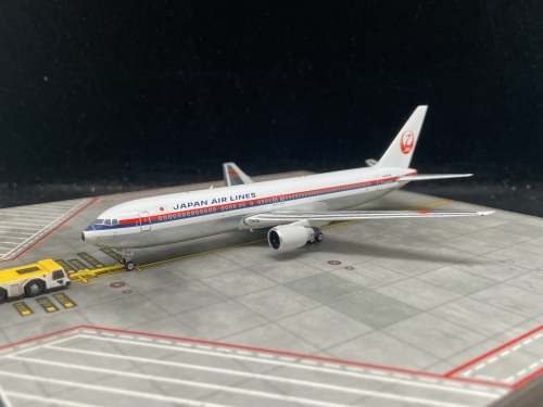 Phoenix 767-300ER 日本航空 JA621J 1/400 s-l400.jpg