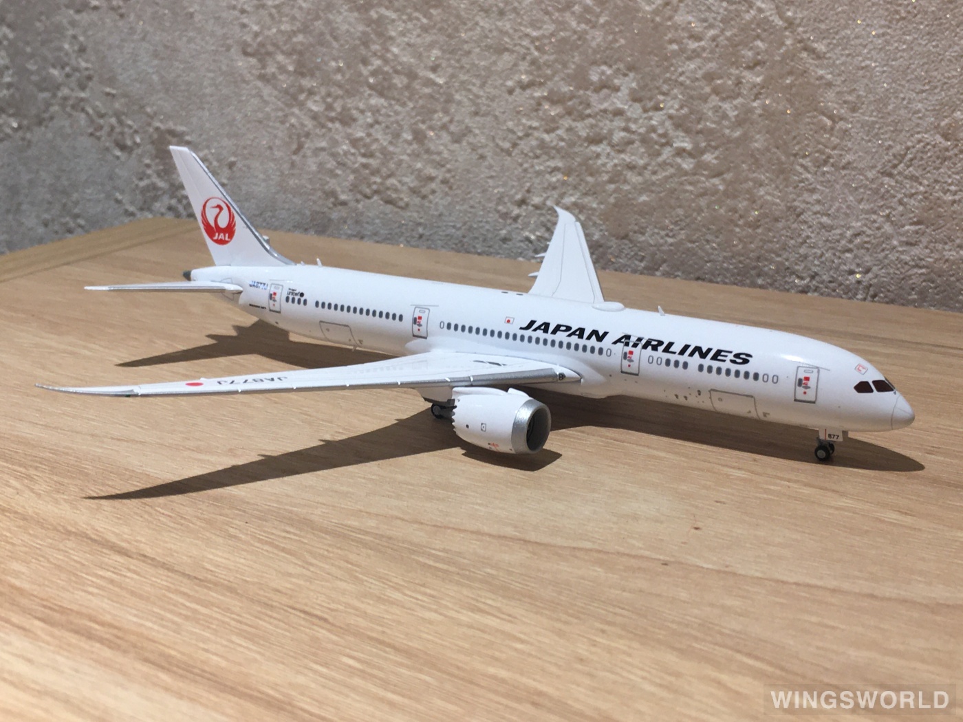 JC Wings 1:400 EW4789007 Japan Airlines 日本航空 Boeing 787-9 JA877J