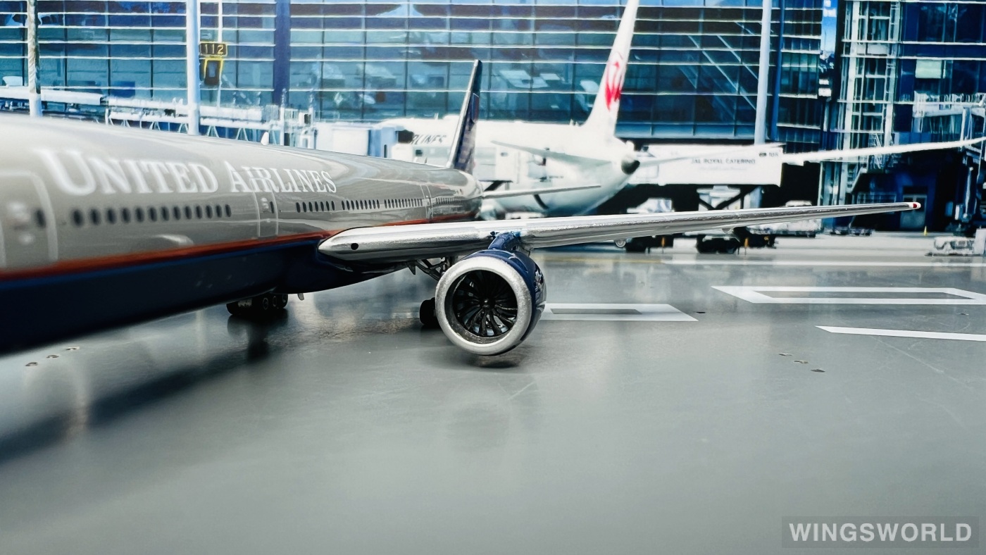 Phoenix 1:400 PH04508 United Airlines 美国联合航空 Boeing 777-200 N777UA