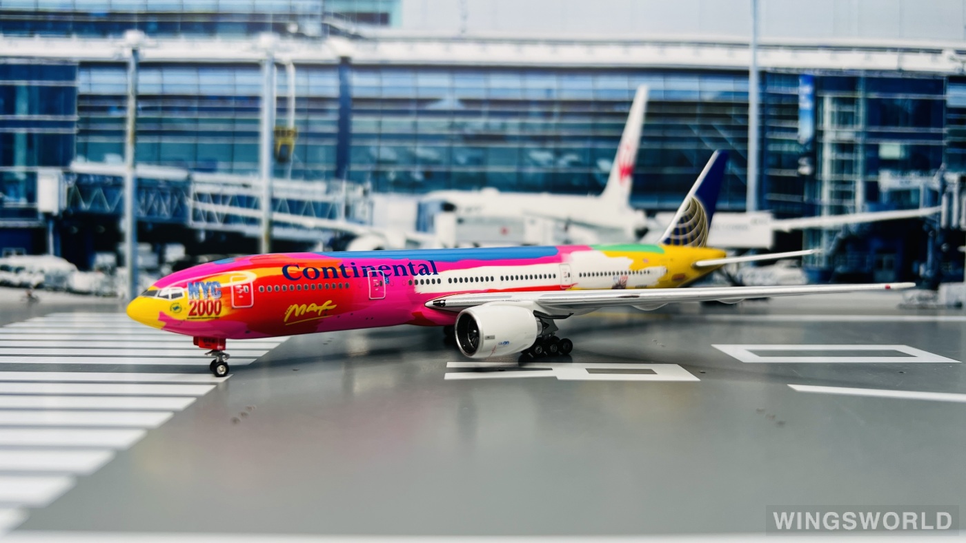 Phoenix 1:400 PH10357 Continental Airlines 美国大陆航空 Boeing 777-200 N77014