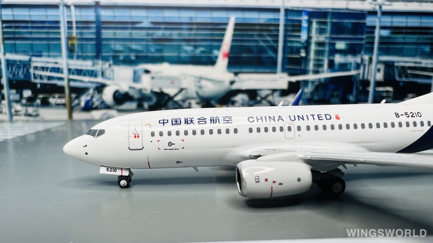 NGmodels 1:400 NG77049 China United Airlines 中国联合航空 Boeing 737-700 B-5210