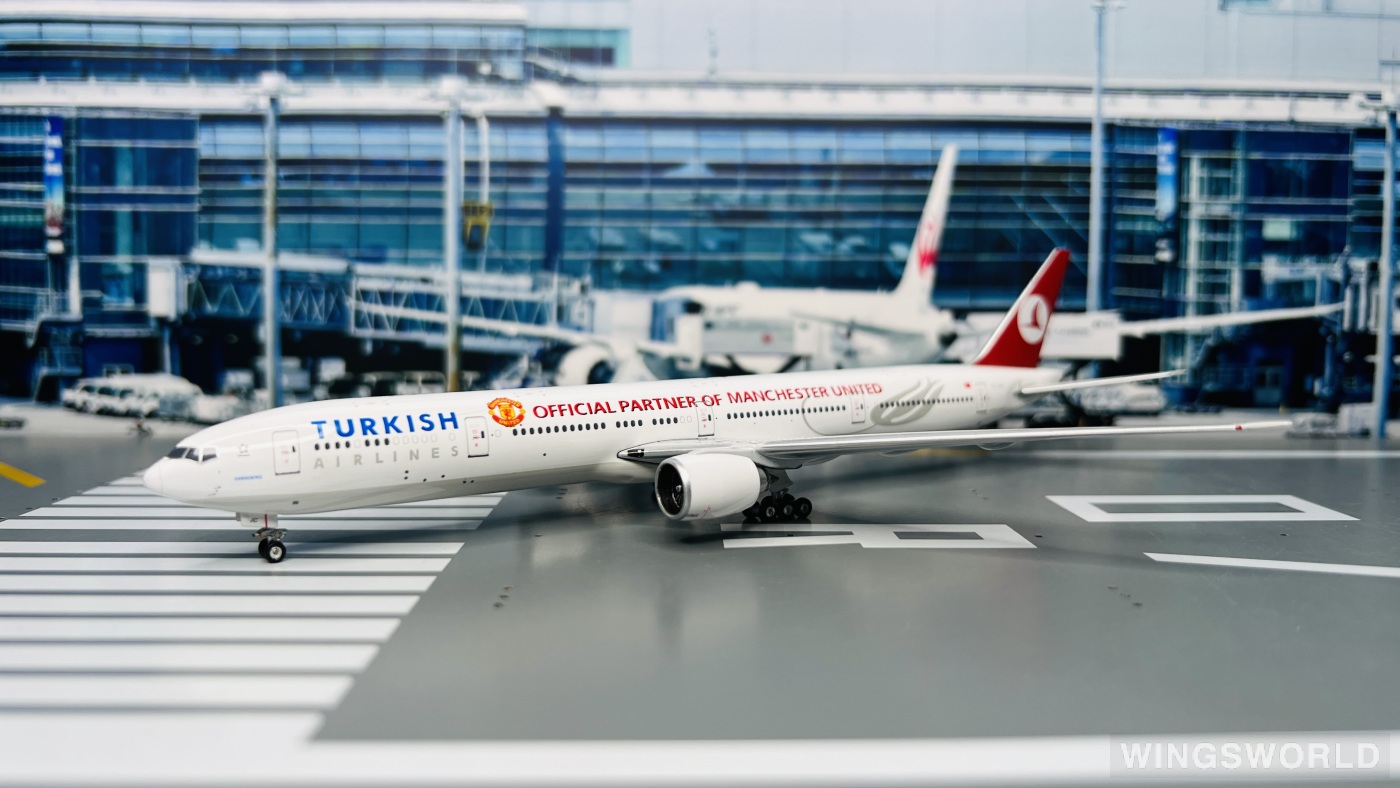 Phoenix 1:400 PH10446A Turkish Airlines 土耳其航空 Boeing 777-300ER TC-JJC