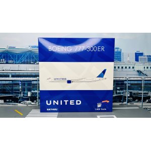 United Airlines 美国联合航空 Boeing 777-300ER N2749U  PH04550 Phoenix 1:400