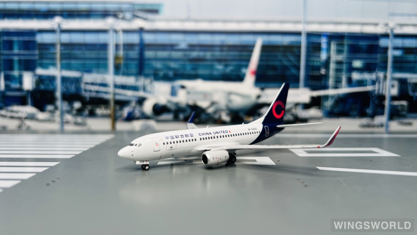 NGmodels 1:400 NG77049 China United Airlines 中国联合航空 Boeing 737-700 B-5210